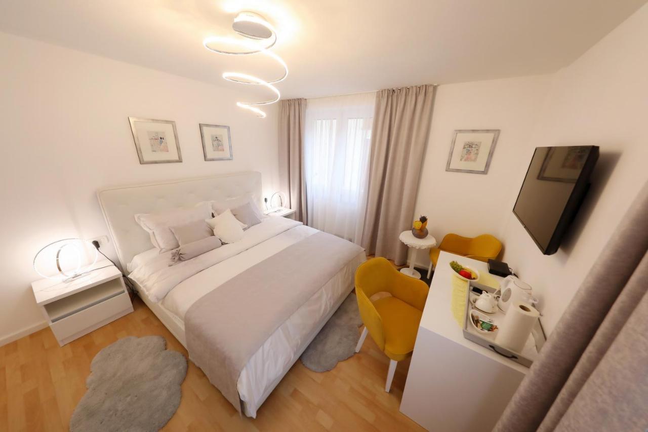 Rosita Deluxe Rooms Задар Екстер'єр фото